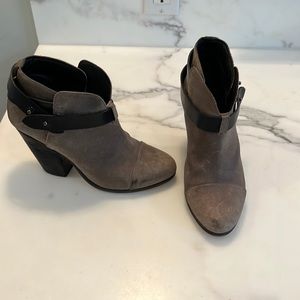 Rag & Bone Harrow Bootie’s